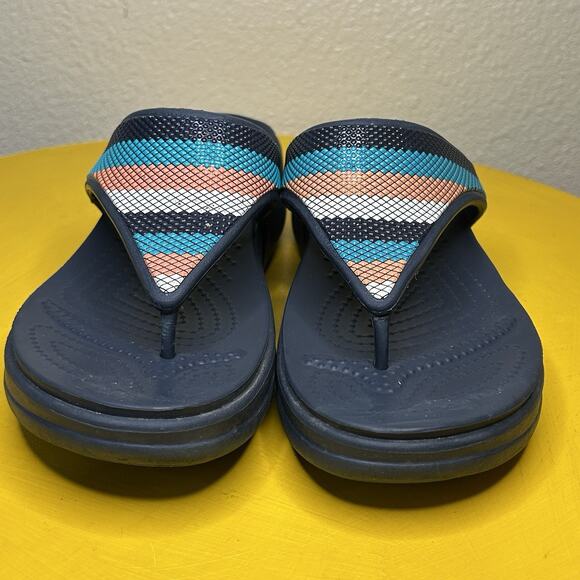 CROCS Monterey Bead Stripe Thong Comfort Sandals Flip Flops Women’s Size 9 Blue - Picture 3 of 14
